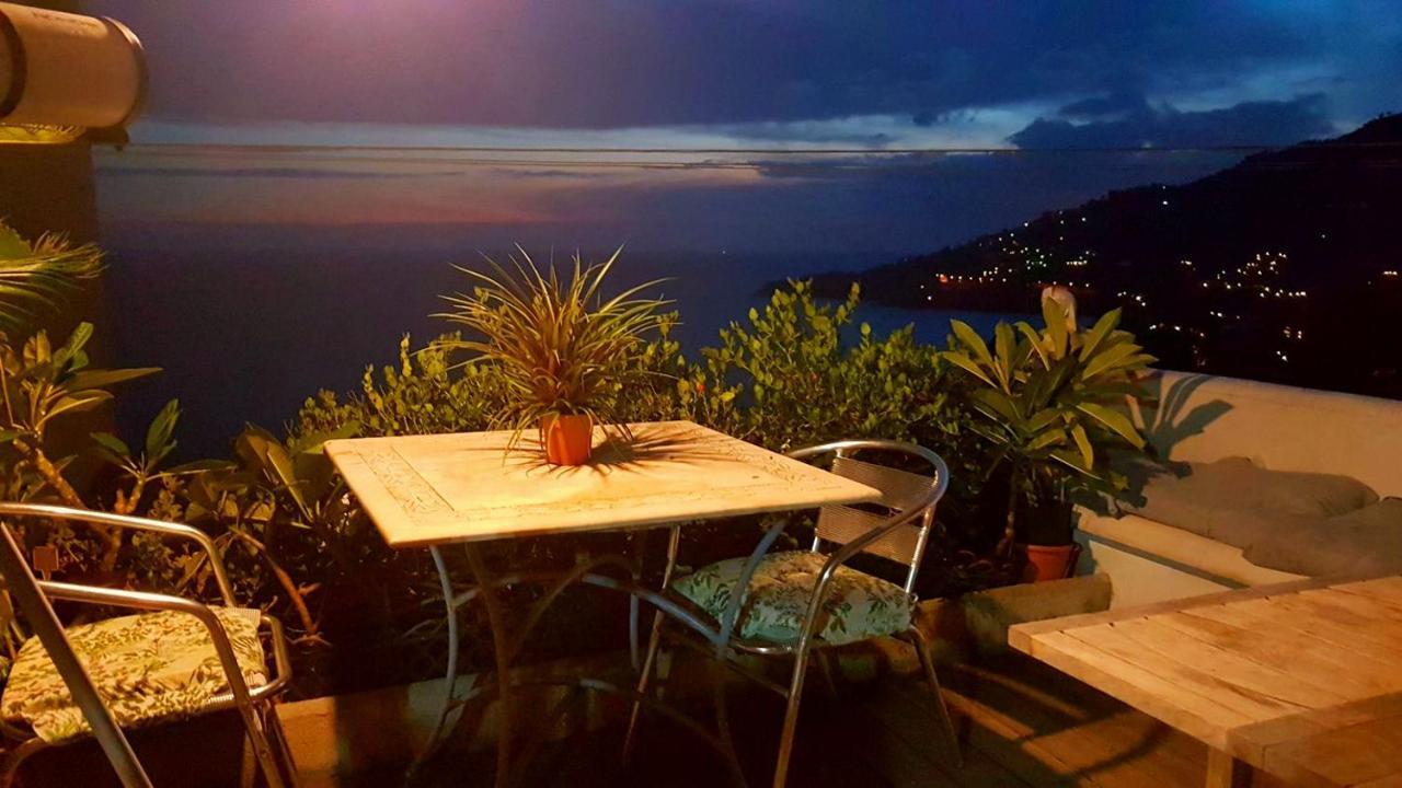 Romantic Casa Lorenzina Affittacamere 文蒂米利亚 外观 照片